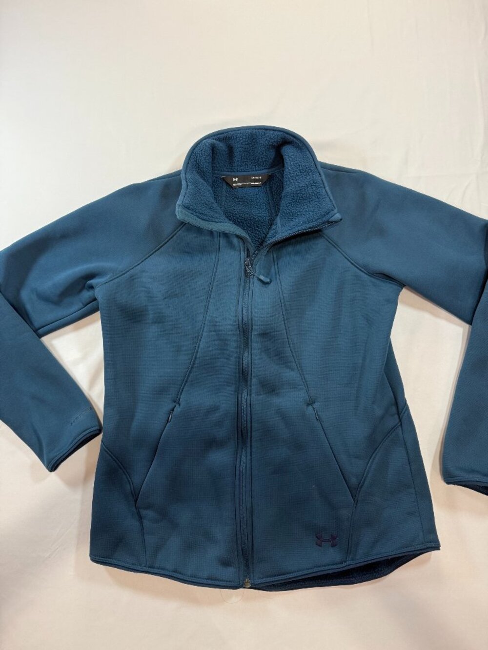 Under Armour Women's Large Jacket Blue